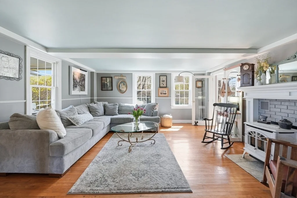 Photo of 16 Brigham Rd