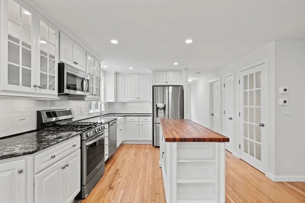 Photo of 83 Pond Circle