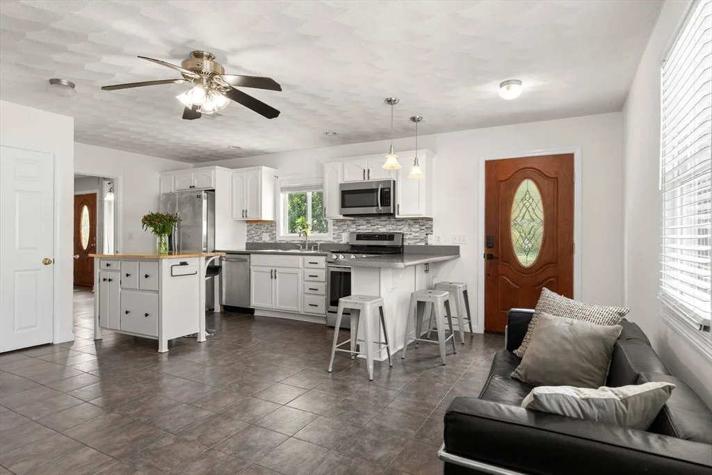 Photo of 6 Vista Dr
