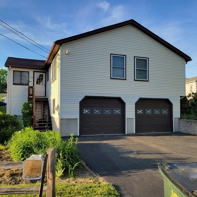 Photo of 4 Eastern Ave