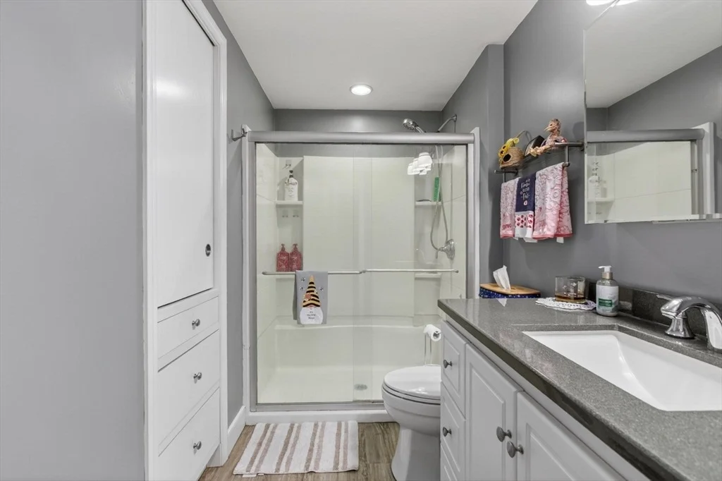 Photo of 649 Elm St