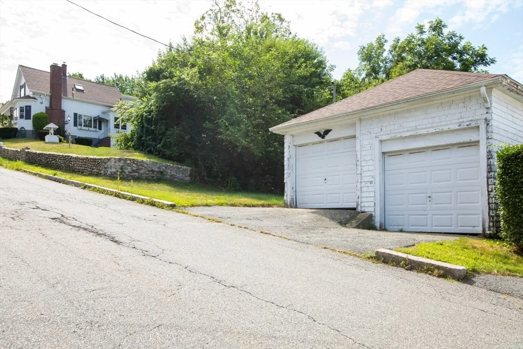Photo of 99 Jones St