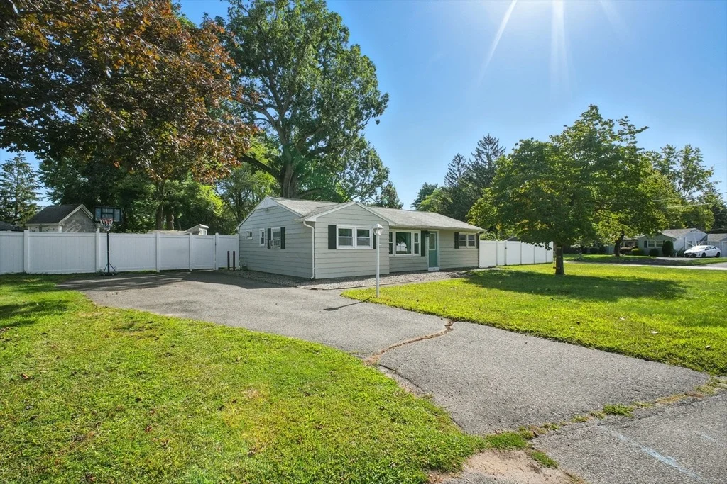 Photo of 19 Harbour Rd