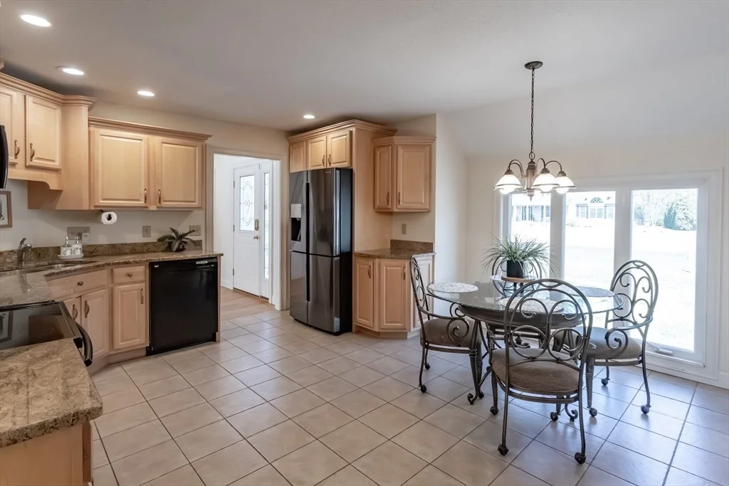 Photo of 42 Mockingbird Ln