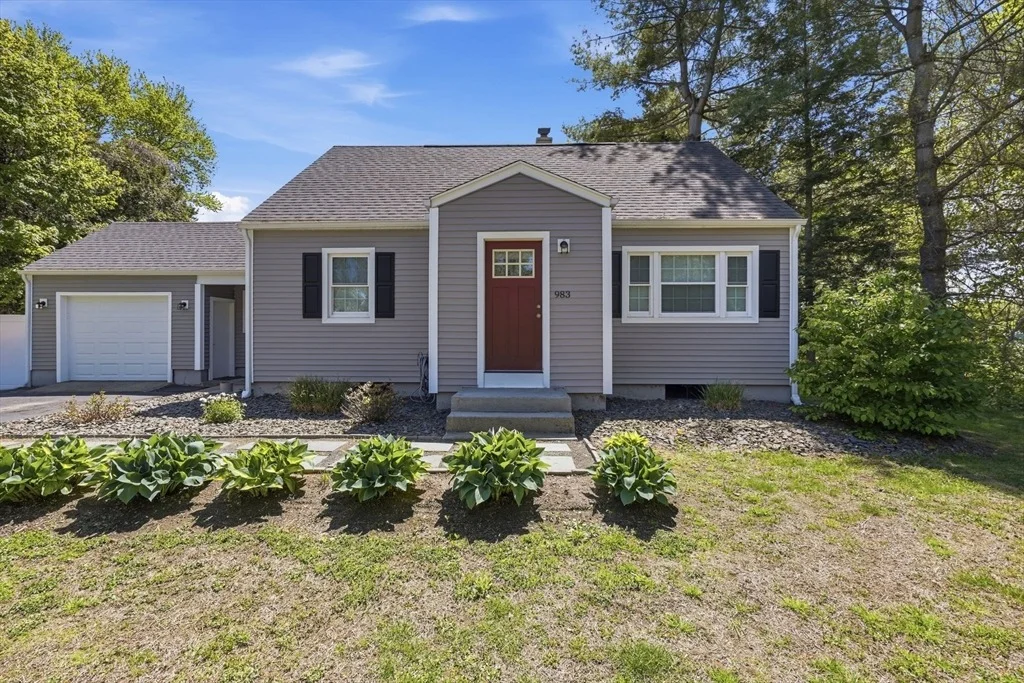 Photo of 983 Shoemaker Ln