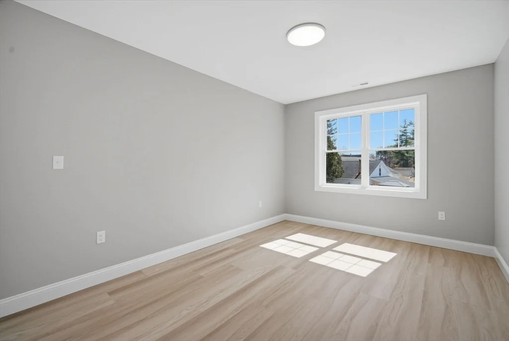 Photo of 212 Montgomery Rd