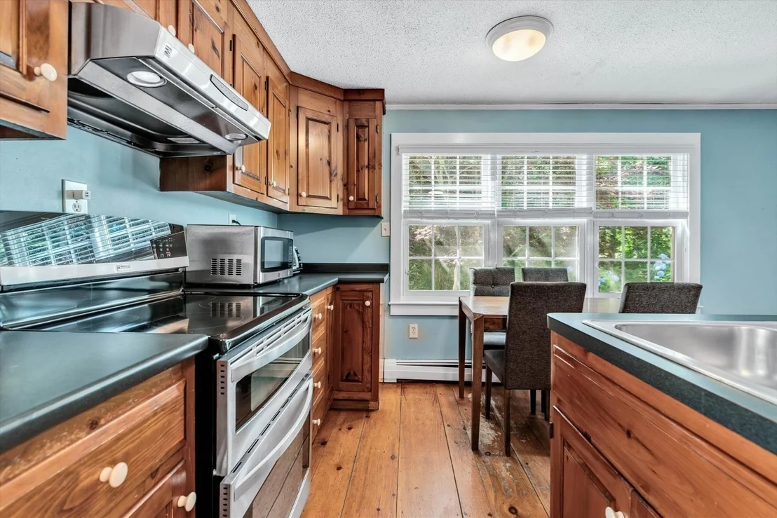 Photo of 51 Tracy Ln