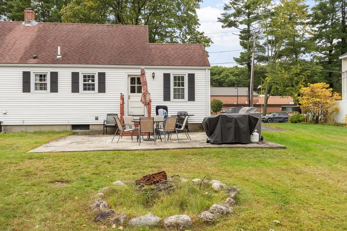 Photo of 35 Jefferson Road