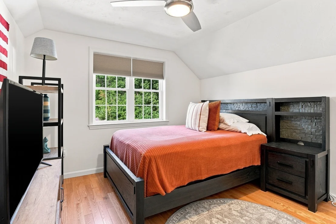 Photo of 33 Skyview Drive
