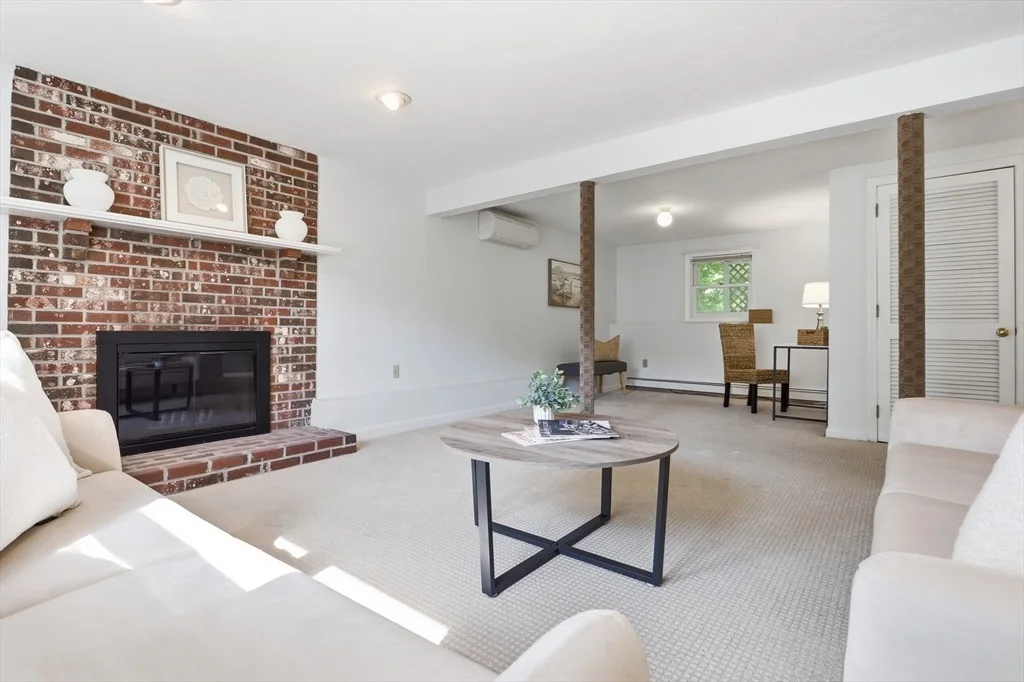 Photo of 51 Hosmer St