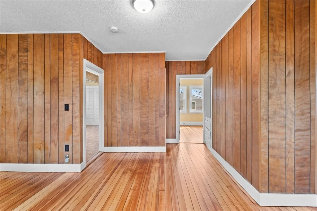 Photo of 10 Puritan Rd