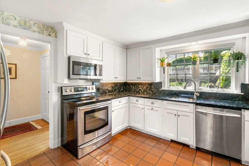 Photo of 9 Grenwold Rd