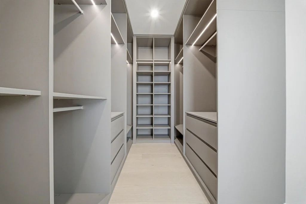 Photo of 28 Chandler