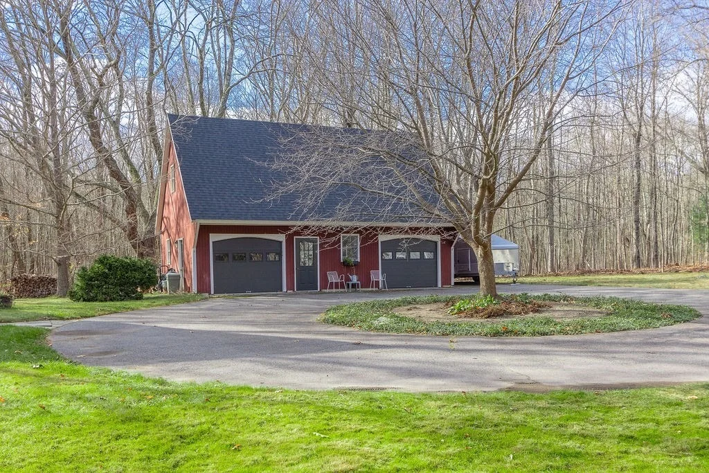 Photo of 169 Maple St
