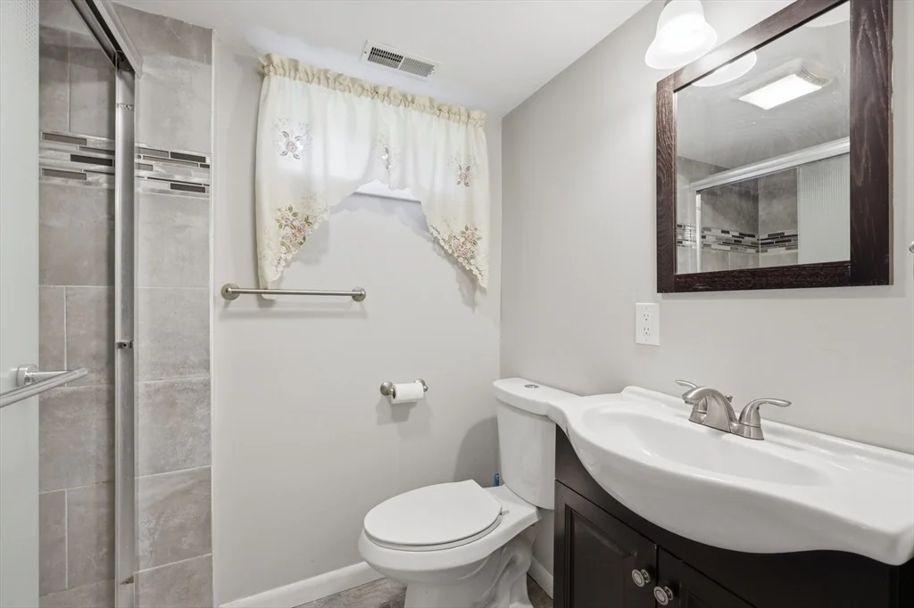 Photo of 86 Scarsdale Rd