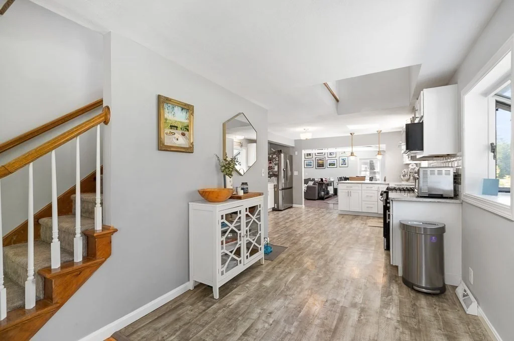 Photo of 12 High St.