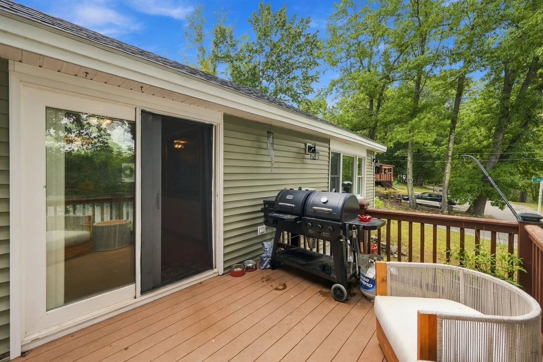 Photo of 39 Lakeview Dr