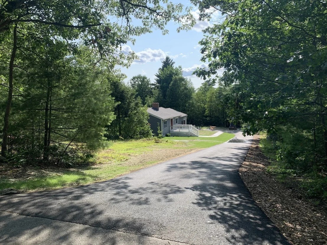 Photo of 407 South Road