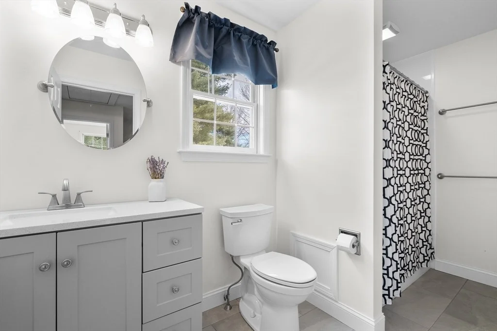 Photo of 5 Cottage Ln