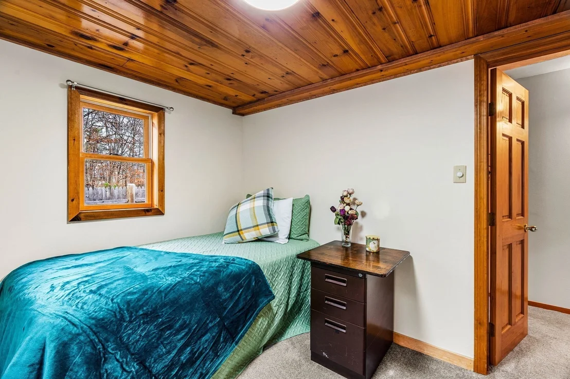 Photo of 57 Richardson Ave