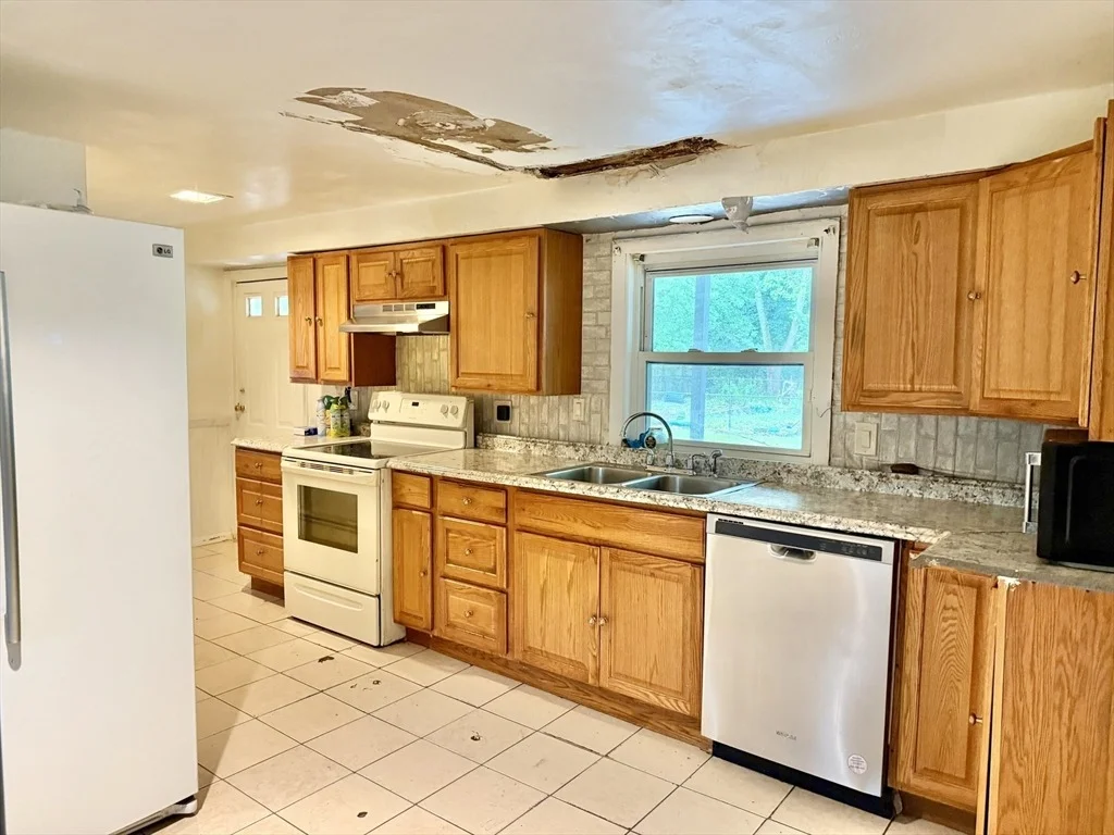 Photo of 237 Summer St