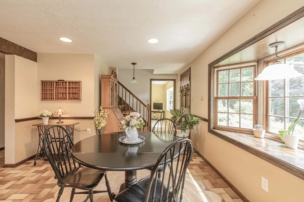 Photo of 1115 Forest St