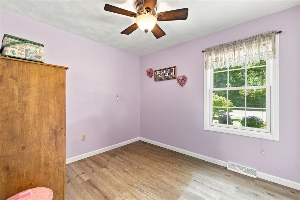 Photo of 298 Neck Rd