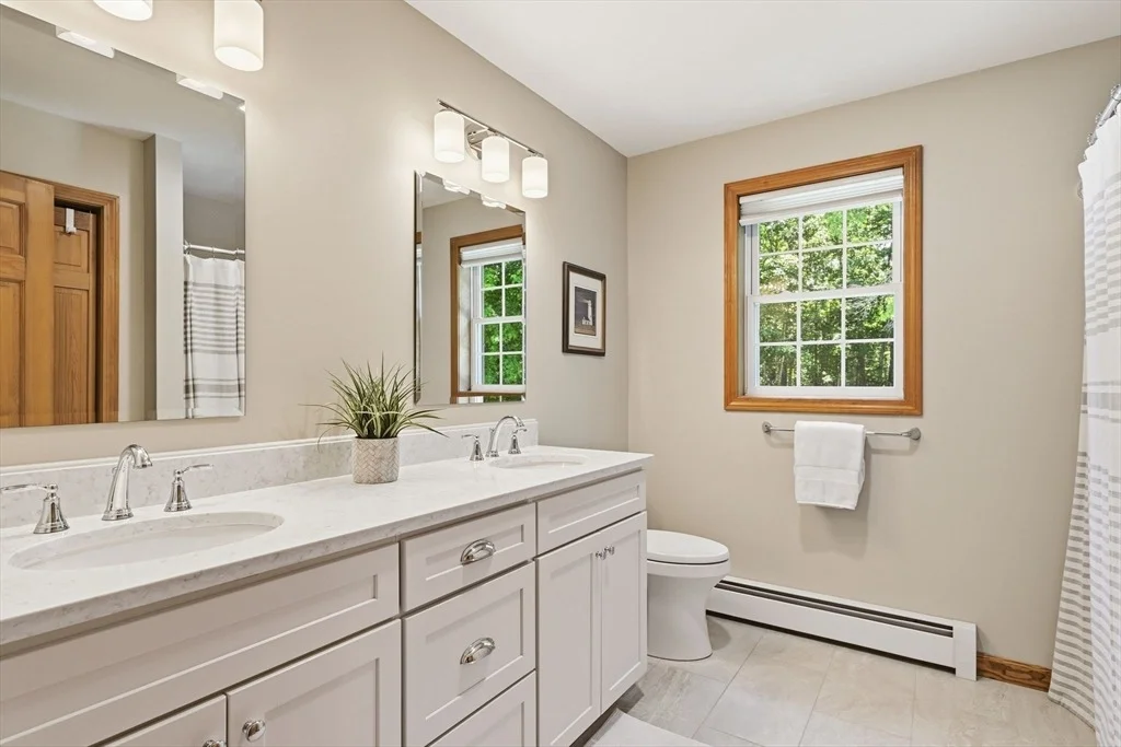 Photo of 15 Nathaniel Way