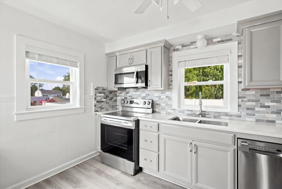 Photo of 166 Sandwich Rd