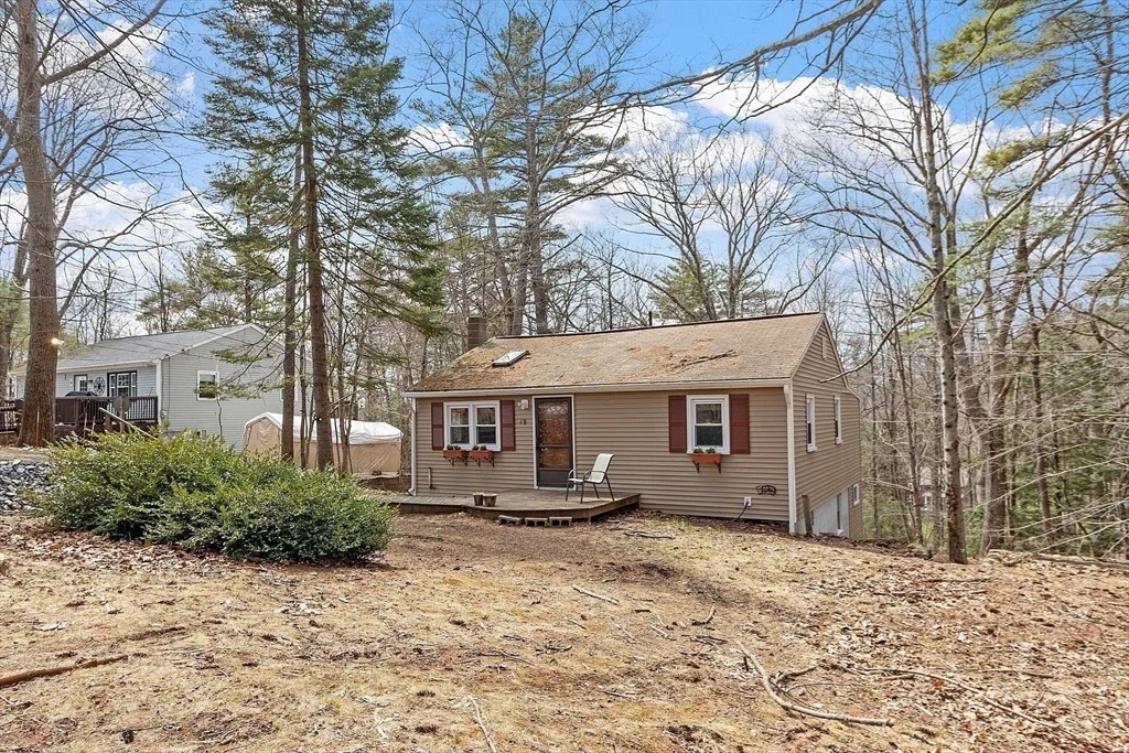 Photo of 19 Lake View Drive