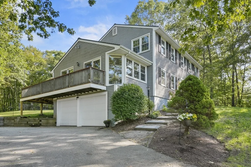 Photo of 14 Longview Avenue