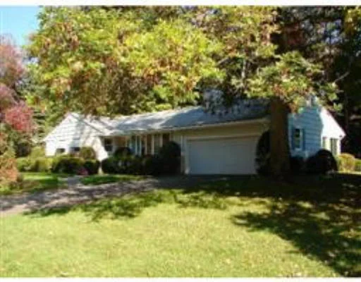 Photo of 52 Longfellow Road