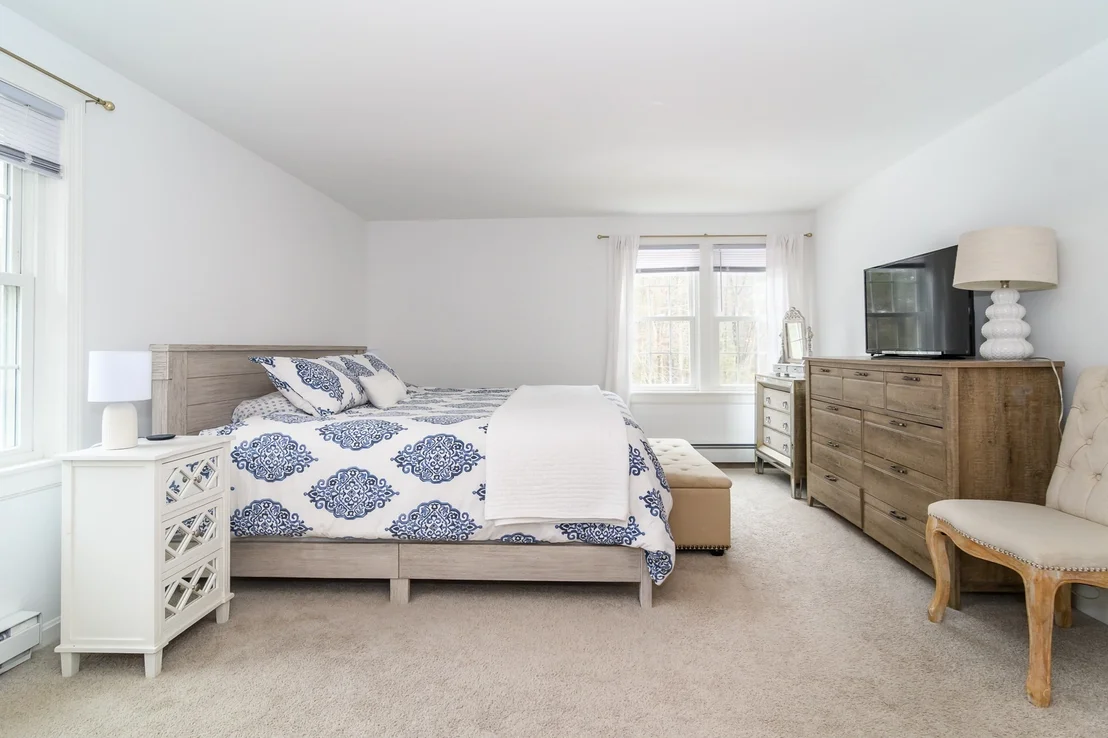Photo of 2 Sawmill Cir