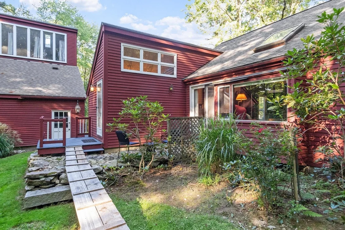 Photo of 56 Whitney Road