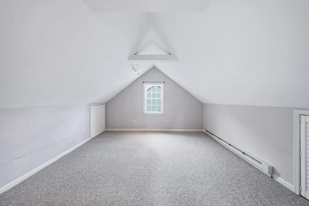 Photo of 28 Myopia Rd