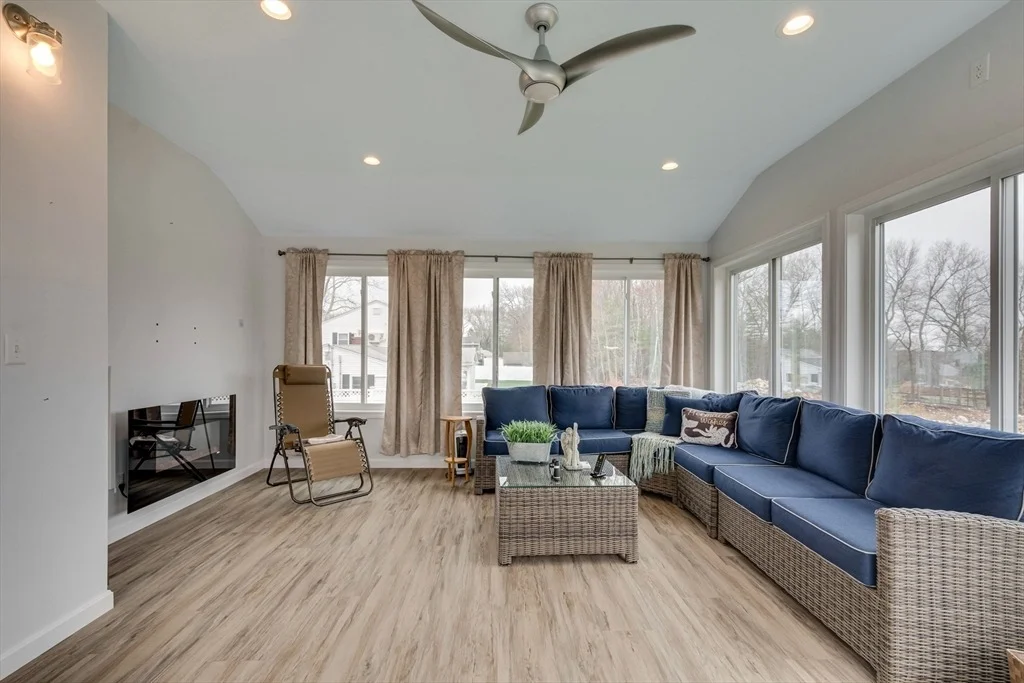Photo of 60 Catherine Drive