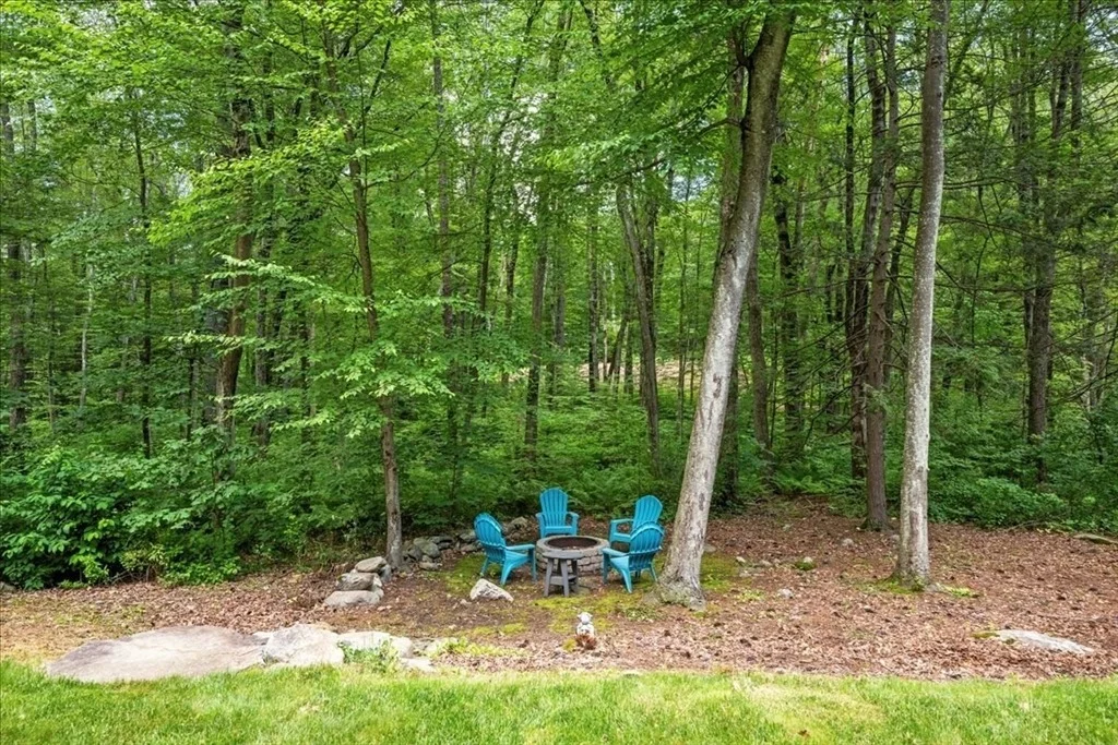 Photo of 86 Lyman Rd