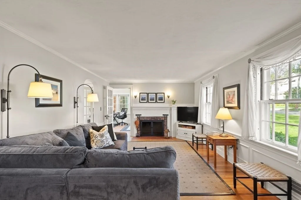 Photo of 18 Oxbow Rd