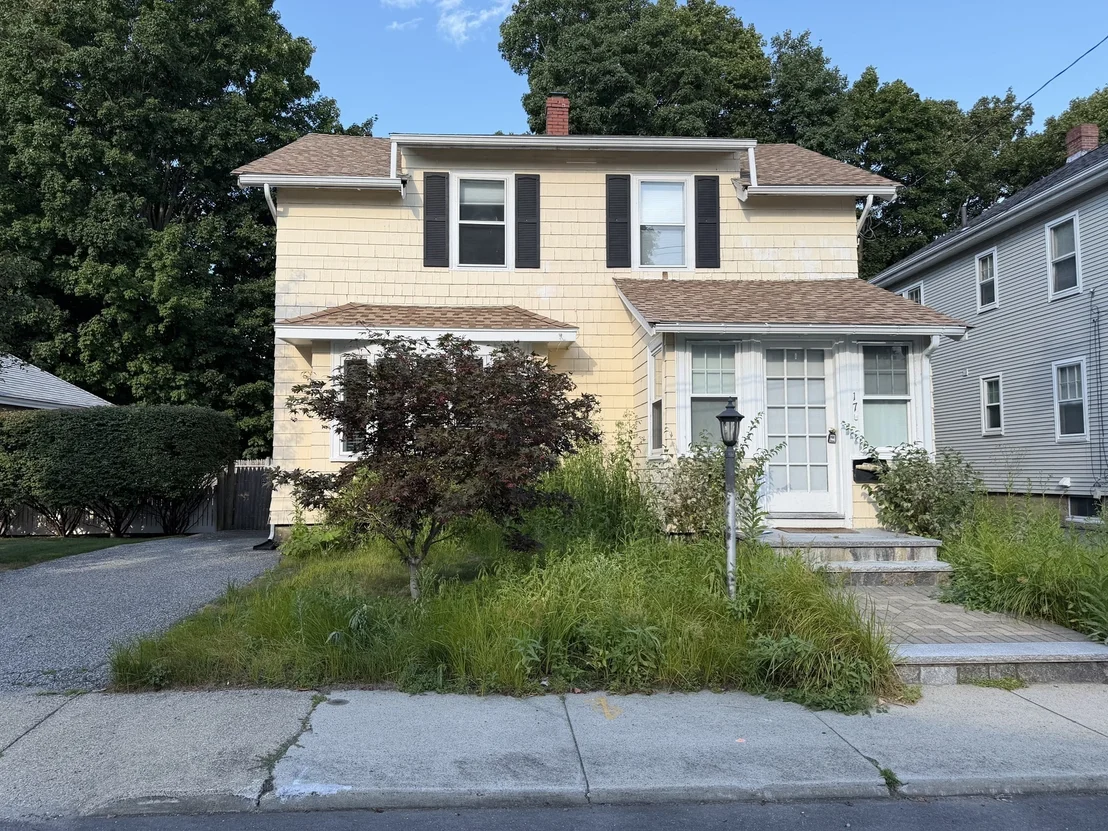 Photo of 17 Russell Rd