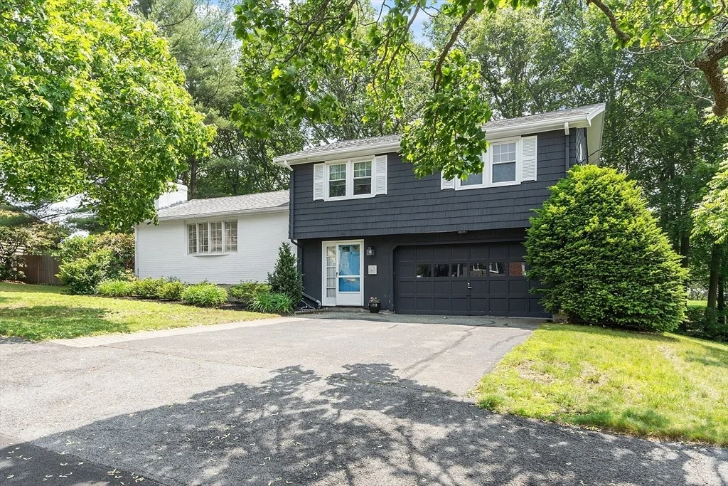 Photo of 5 Summit View Drive