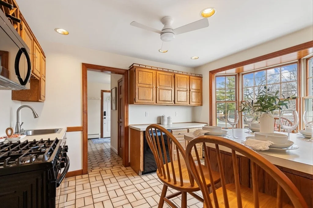 Photo of 142 Savin St