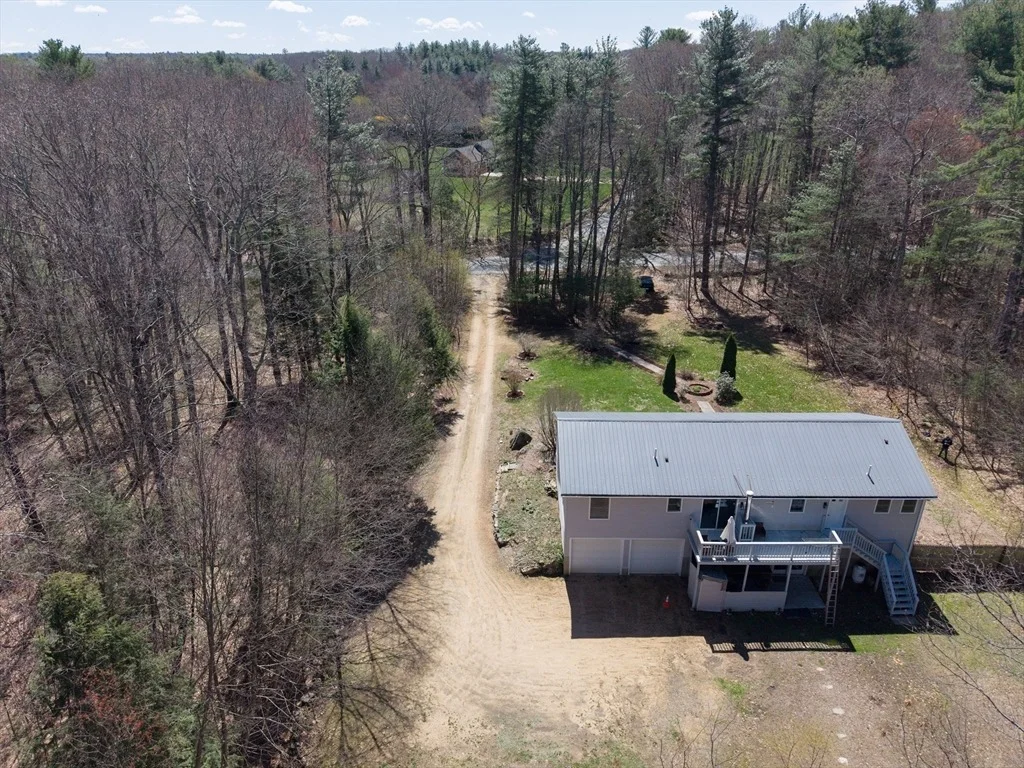 Photo of 2266 Old Turnpike Rd
