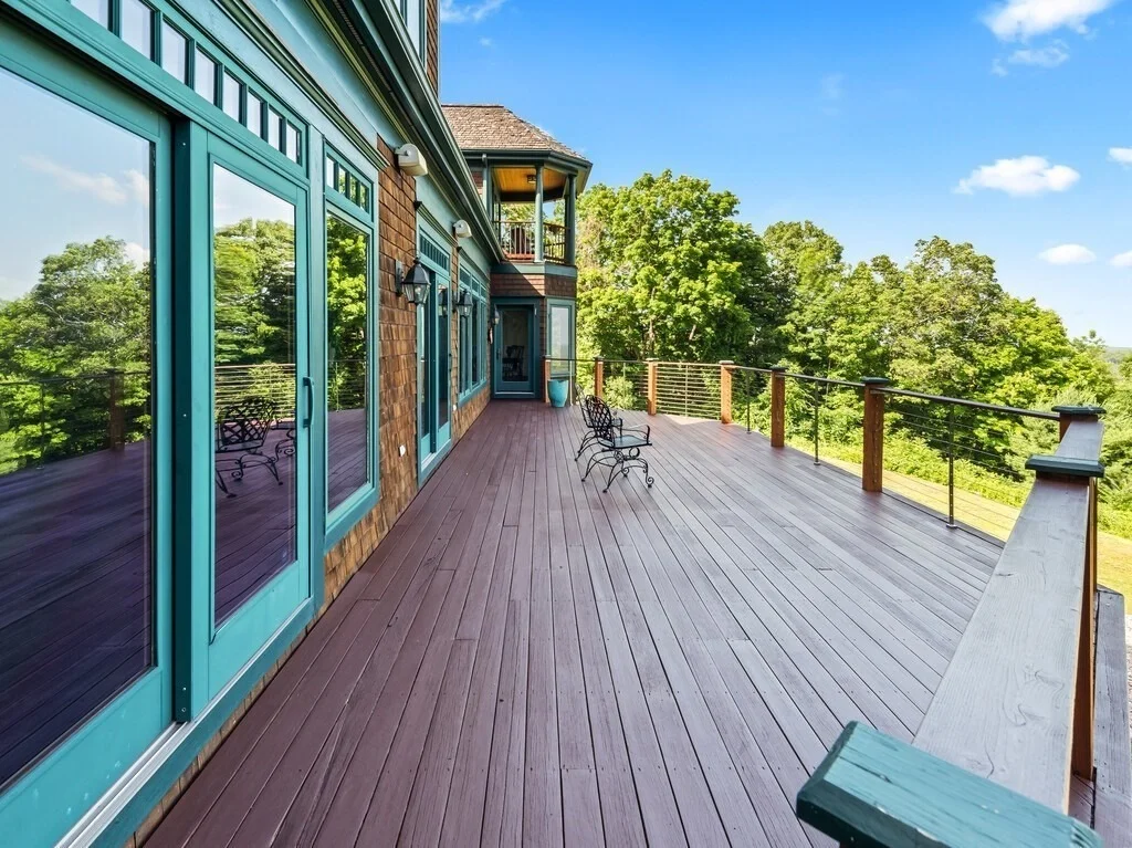 Photo of 150 Mountain Rd