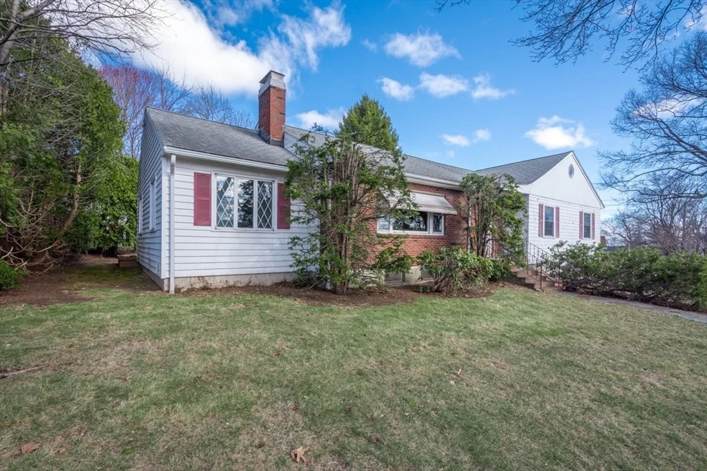 Photo of 5 Longmeadow Rd
