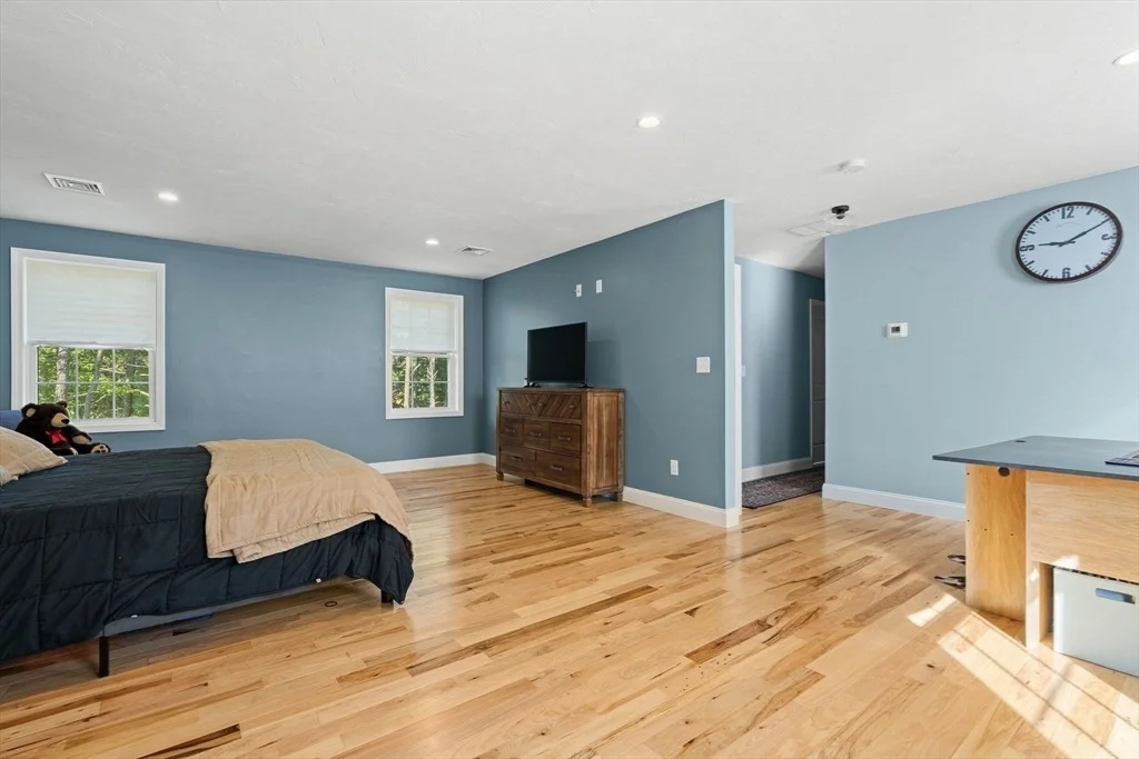 Photo of 17 Pond Edge Trl