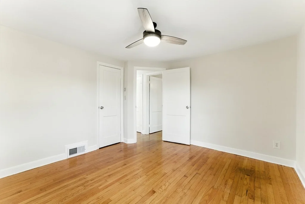Photo of 194 Pine Street