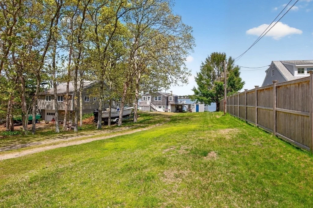 Photo of 11 Clamshell Ln