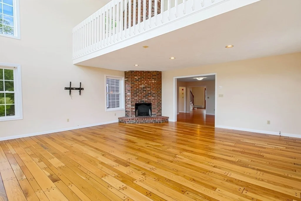 Photo of 21 Randall Rd