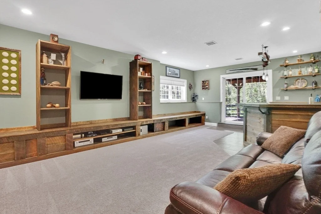 Photo of 109 Booth St