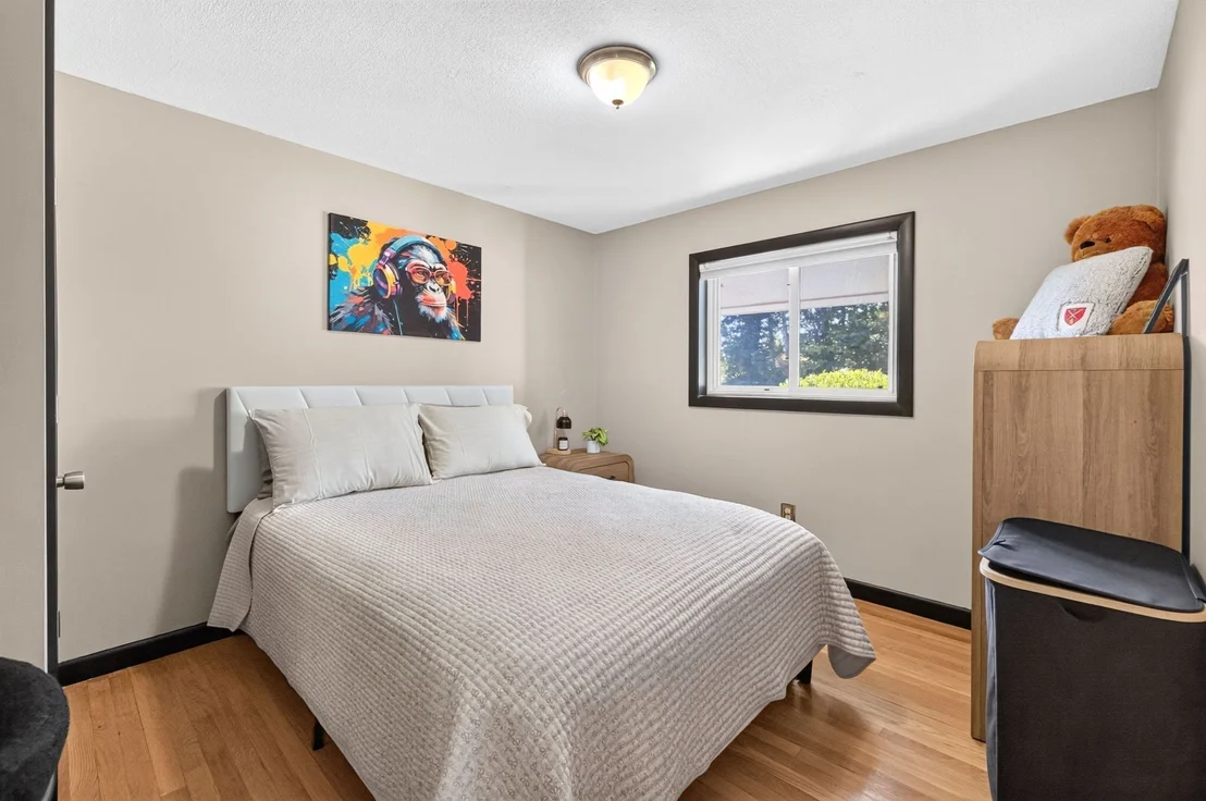 Photo of 215 Mendon Road